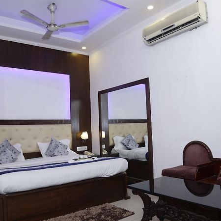 Vishal Hotel By Comfort Rooms New Delhi Eksteriør bilde