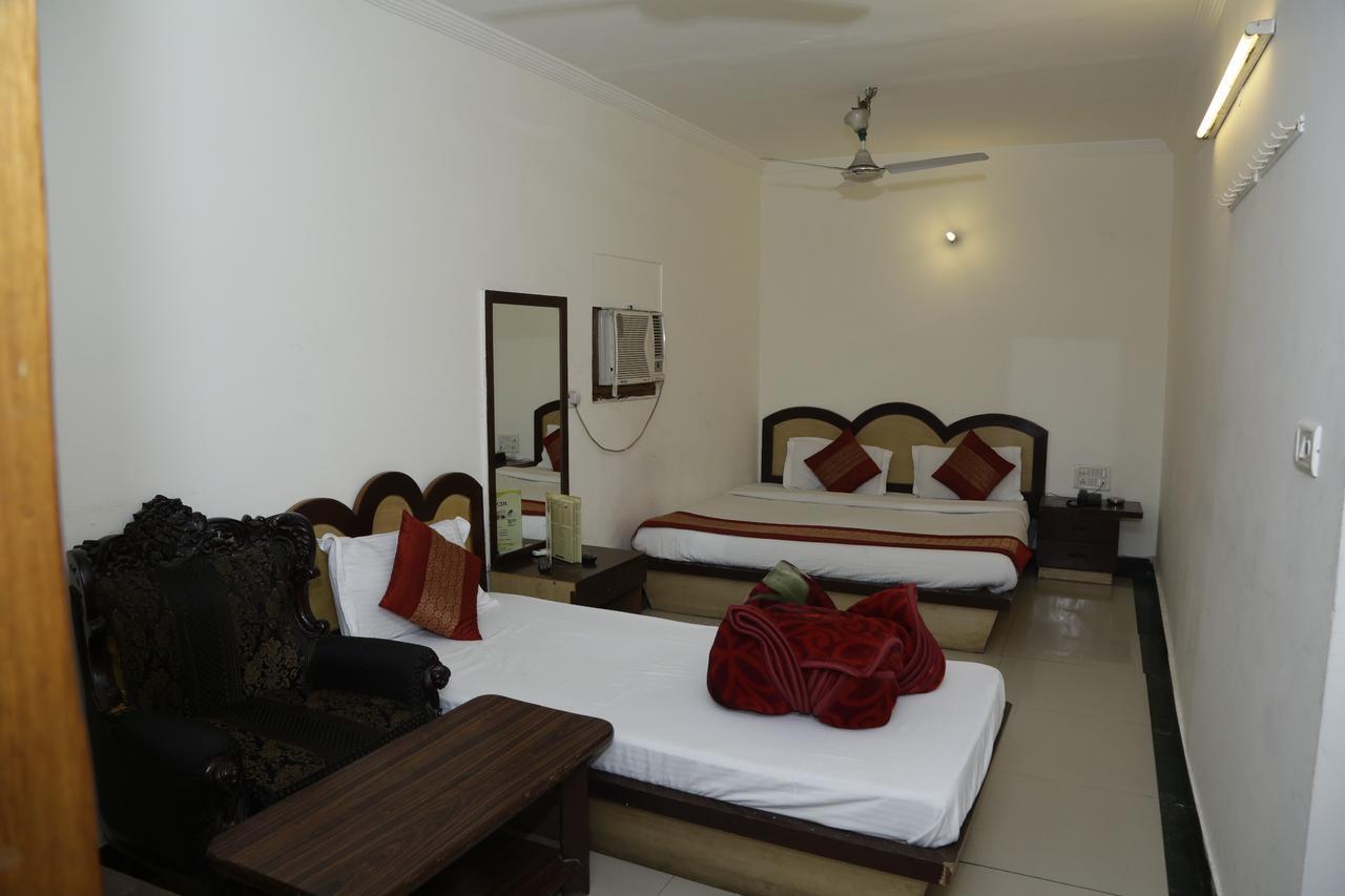 Vishal Hotel By Comfort Rooms New Delhi Eksteriør bilde
